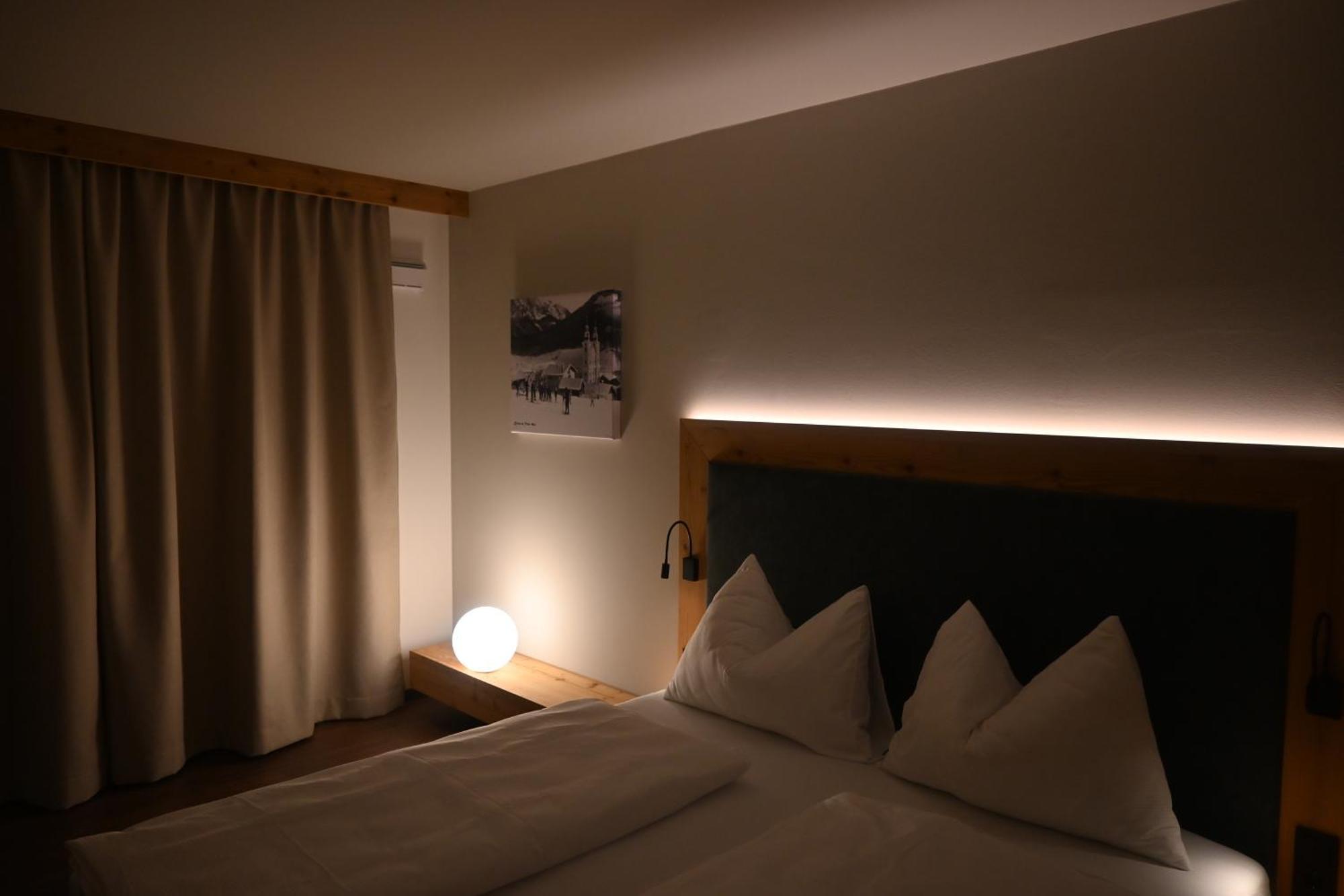 Skiwelt-Lodge บริกเซินอิมทาเล ภายนอก รูปภาพ